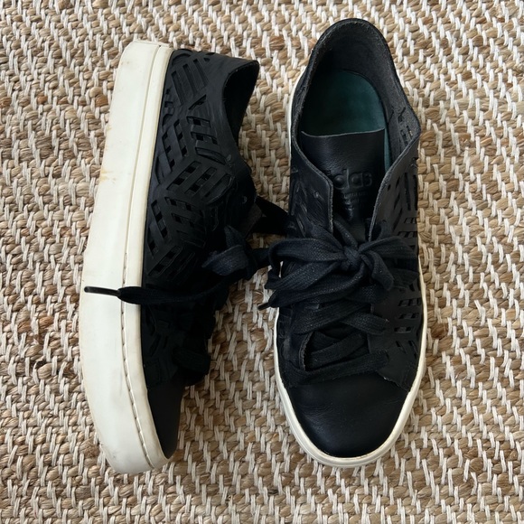 Adidas Leather Sneakers - Picture 4 of 14